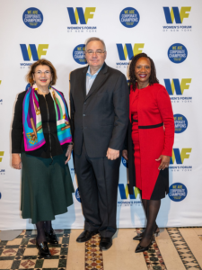 Stephan Tanda and members of Aptar's Board of Directors at the WFNY event