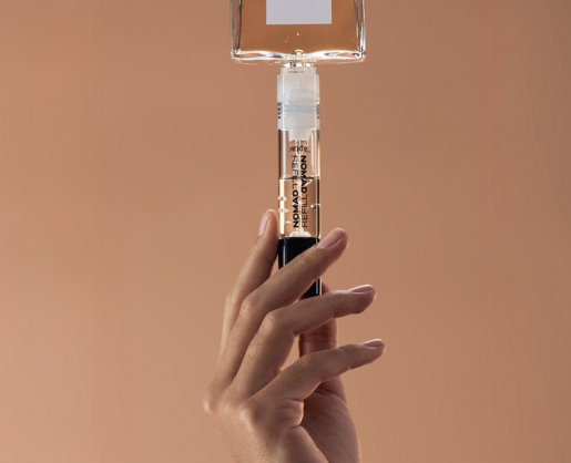 Aptar-Beauty-Nomad-Refill-Refillable-Mini-Fragrance-Packaging-Product-Refilling.png