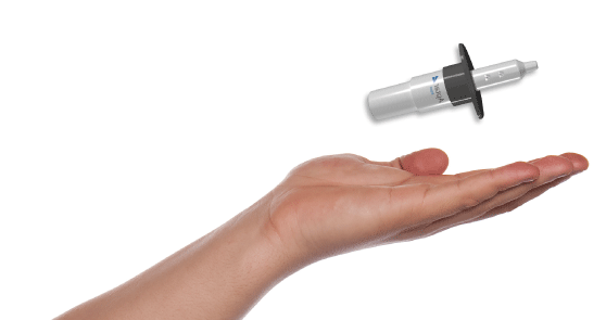 Aptar-Pharma-Bidose-Liquid-nasal-spray-device-in-hand