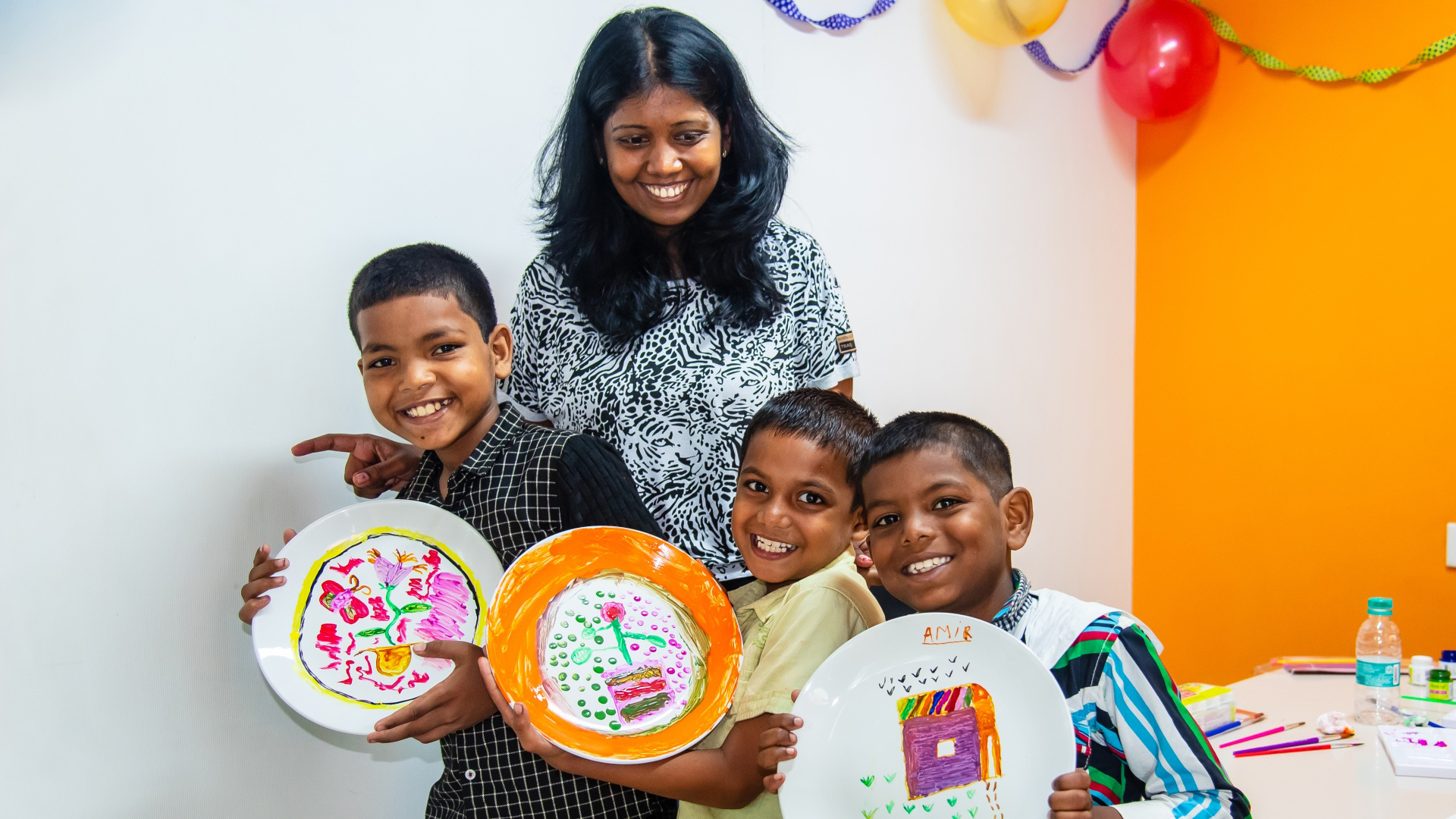 Aptar’s Team in India Spends a Fun-Filled Day with the Vatsalya Foundation