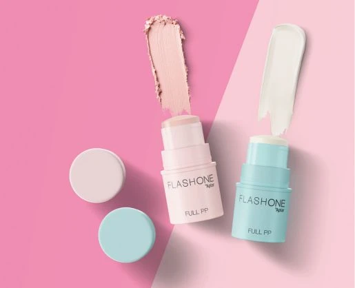 Aptar-Beauty-Face-stick-packaging-FlashOne-L1729-Editorial-shot-pink-background.jpg