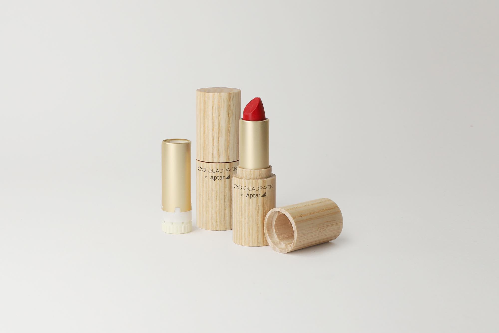 Refillable Lipstick Product with Quadpack