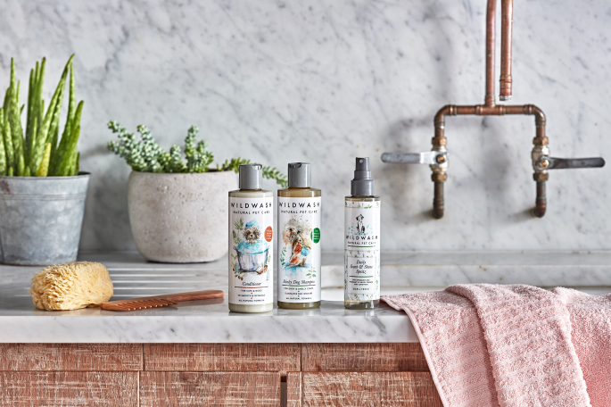 Aptar Beauty creates 100% PCR PZ pump and Disc-top closure for WildWash