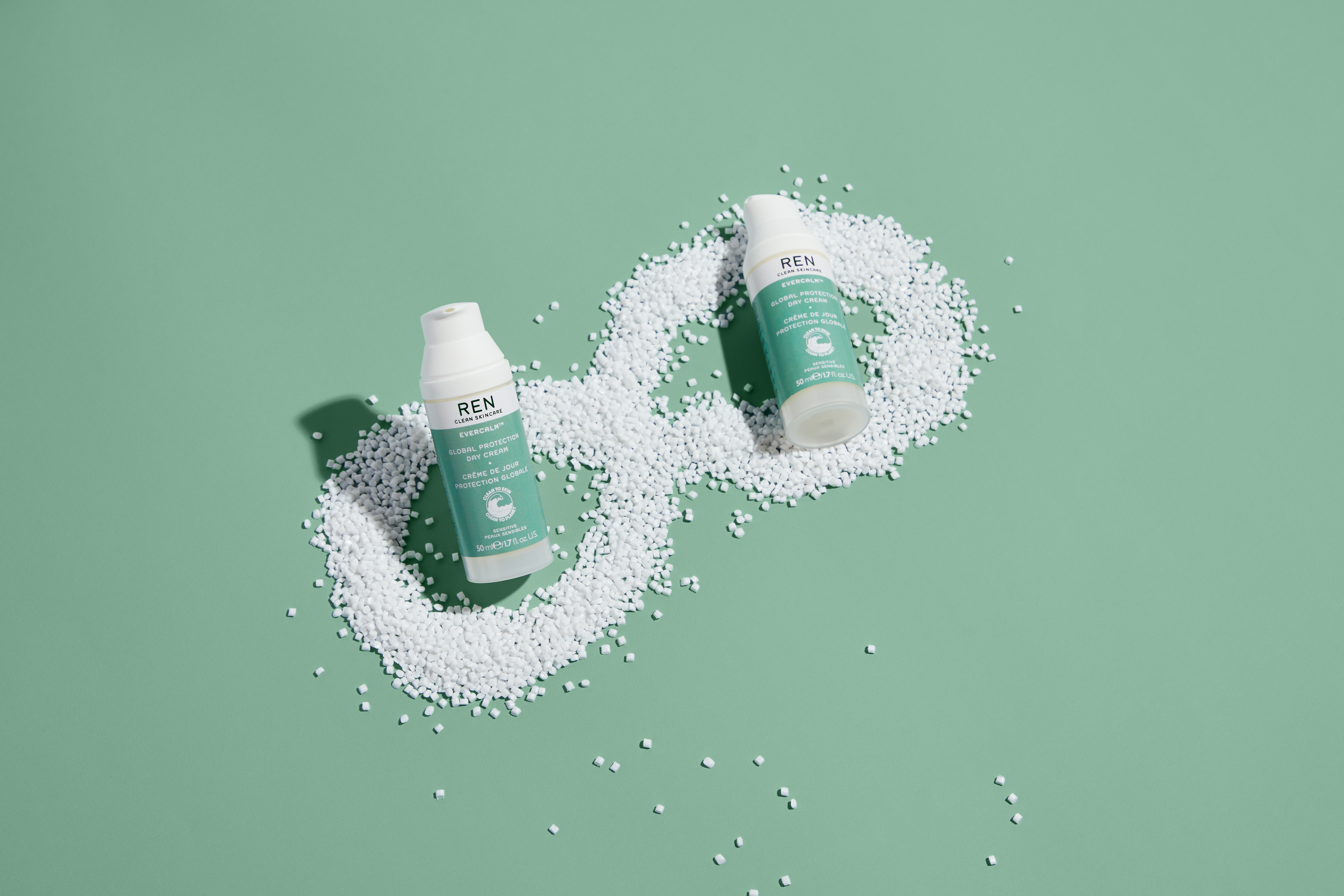 Aptar Announces the World's First Packaging for Cosmetics Using Certified Recycled  Plastic