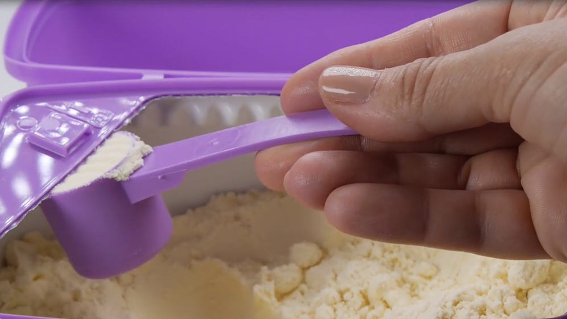 VIDEO: Infant Formula 'The Aptar Way'